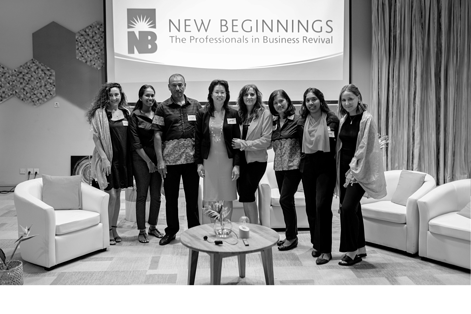 NB team BW shrunk.png